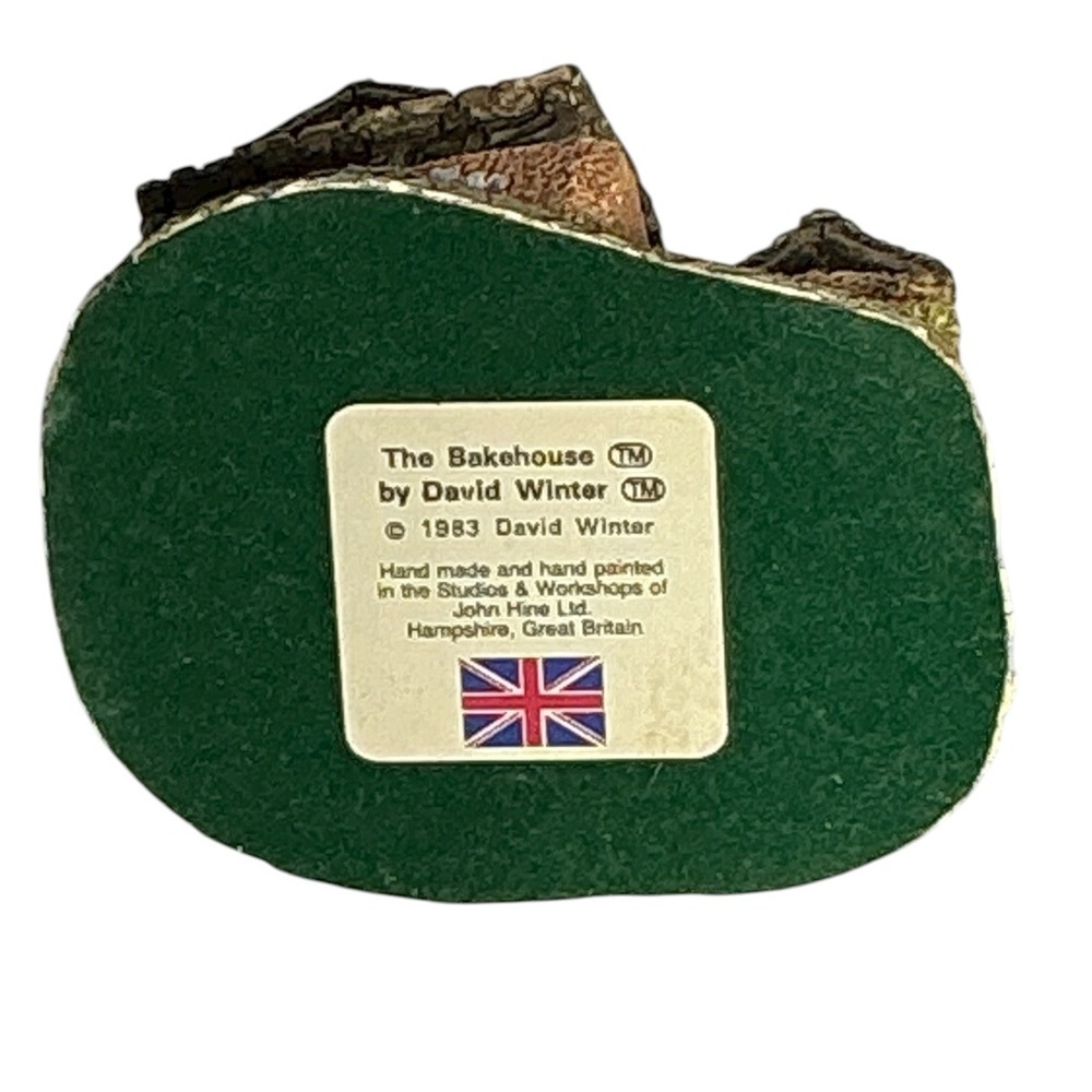 Vintage David Winter Bakehouse Figure Hand Made Great Britain 1983 Collectible - Picture 2 of 16